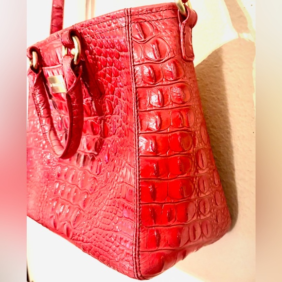 Brahmin Asher Pink Satchel with Crocodile Embossed Texture Purse - Picture 5 of 7
